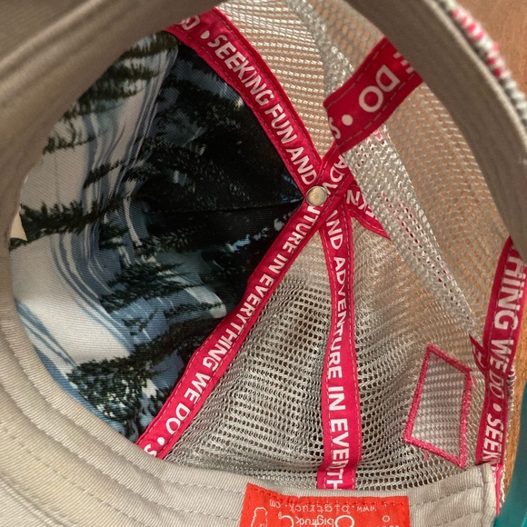 Bigtruck ski goggles ball cap - Picture 3 of 3